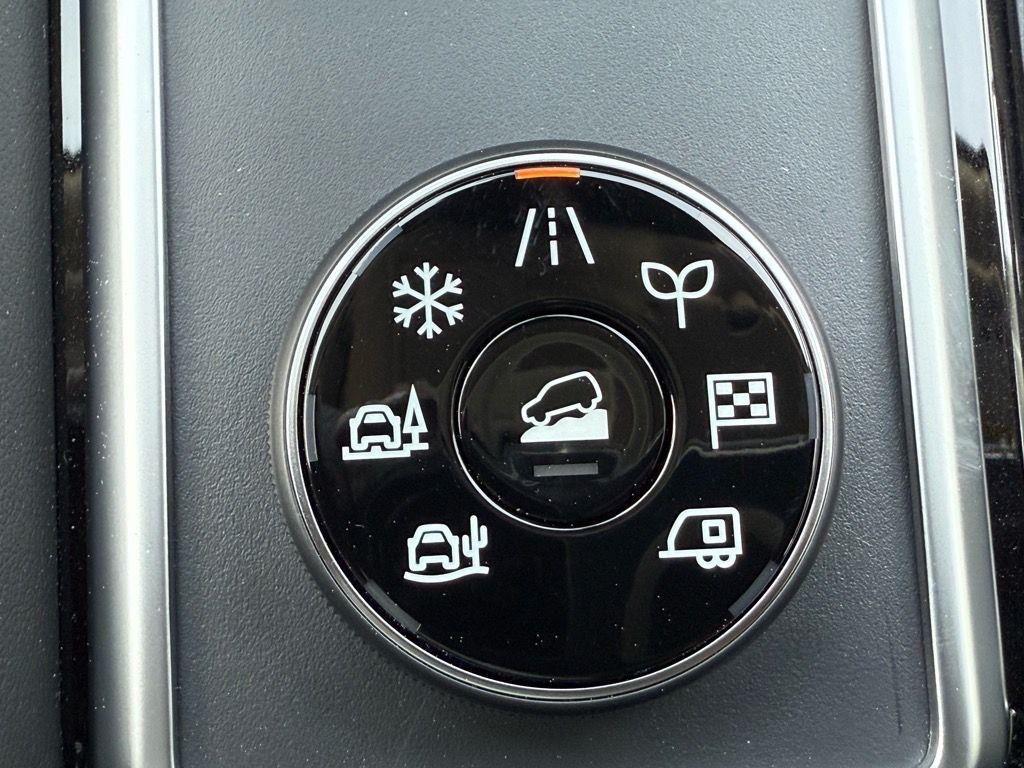 new 2025 Nissan Pathfinder car, priced at $53,840