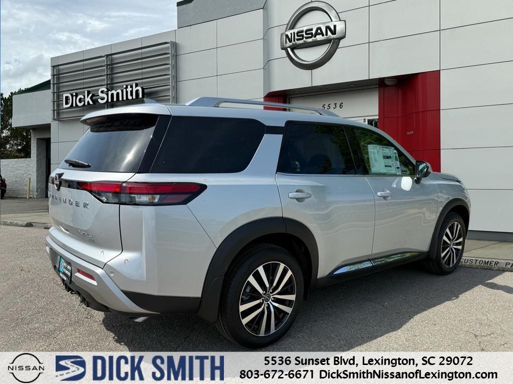 new 2025 Nissan Pathfinder car, priced at $53,939