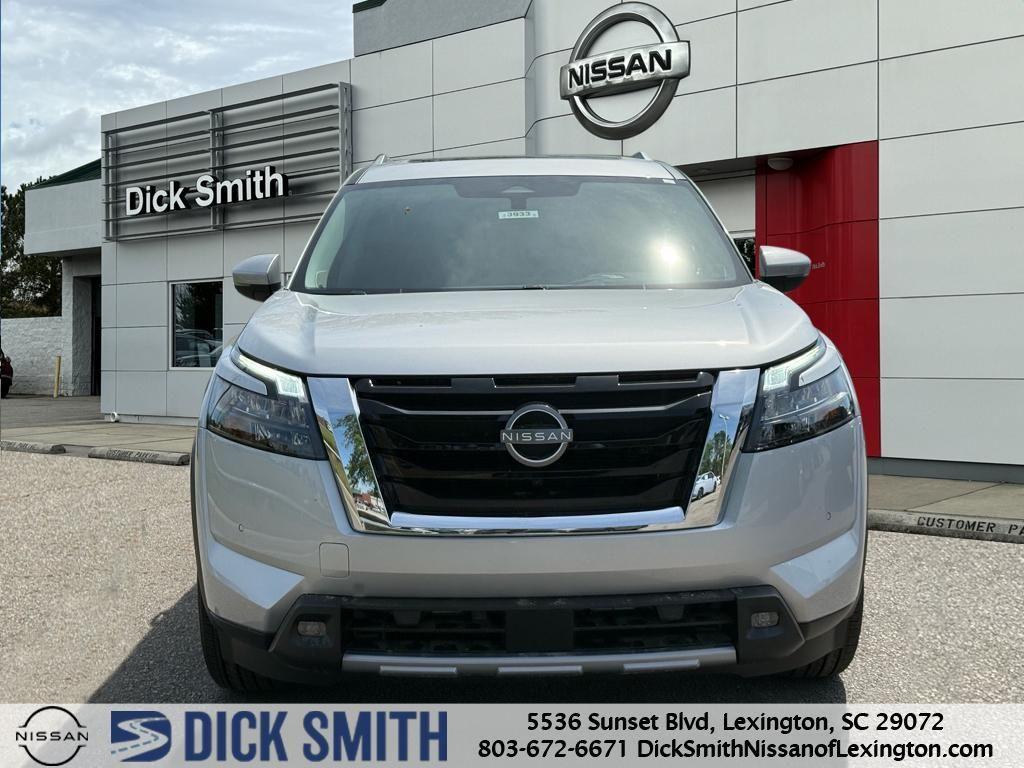new 2025 Nissan Pathfinder car, priced at $53,939