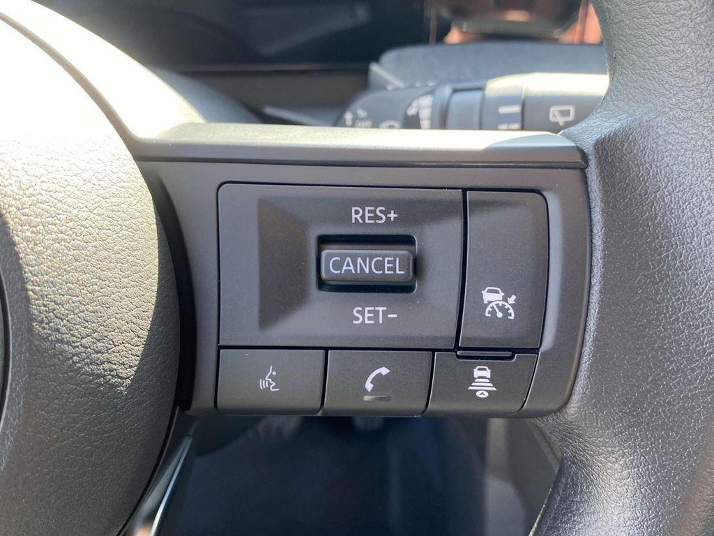 new 2025 Nissan Kicks car, priced at $26,637