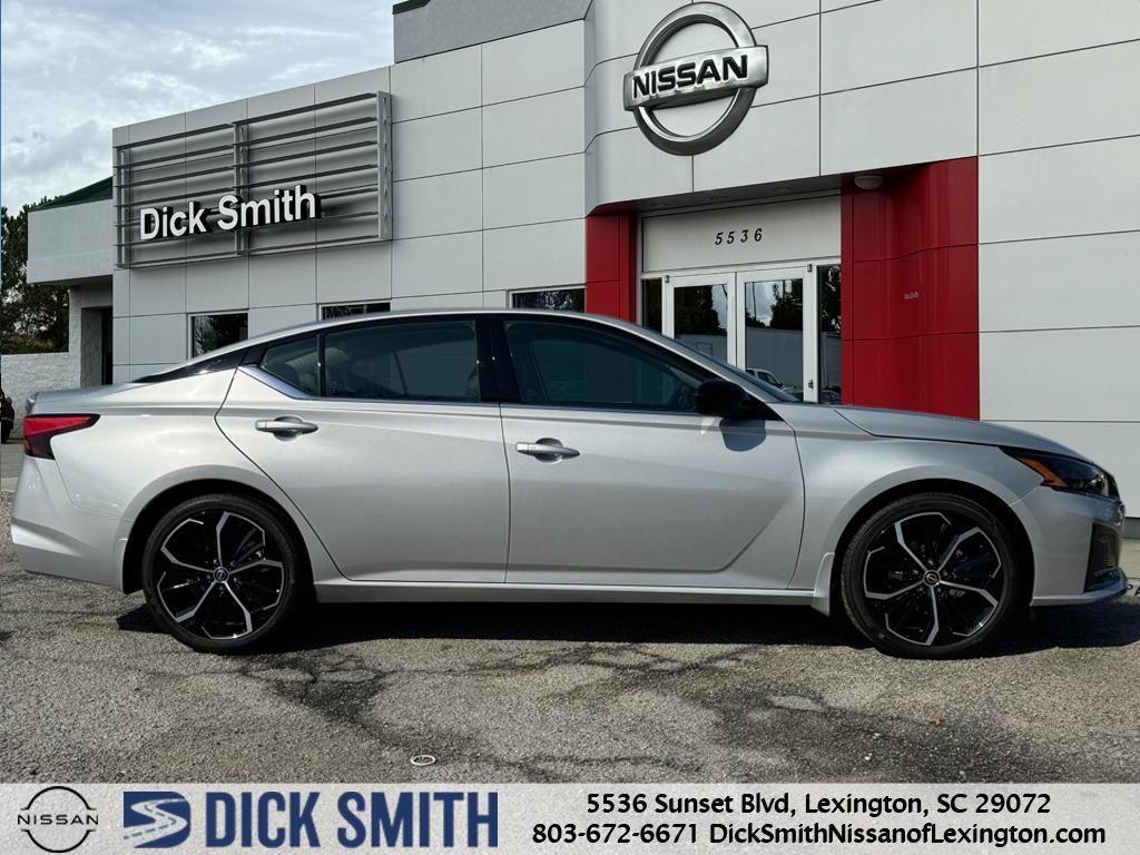 new 2025 Nissan Altima car, priced at $31,205
