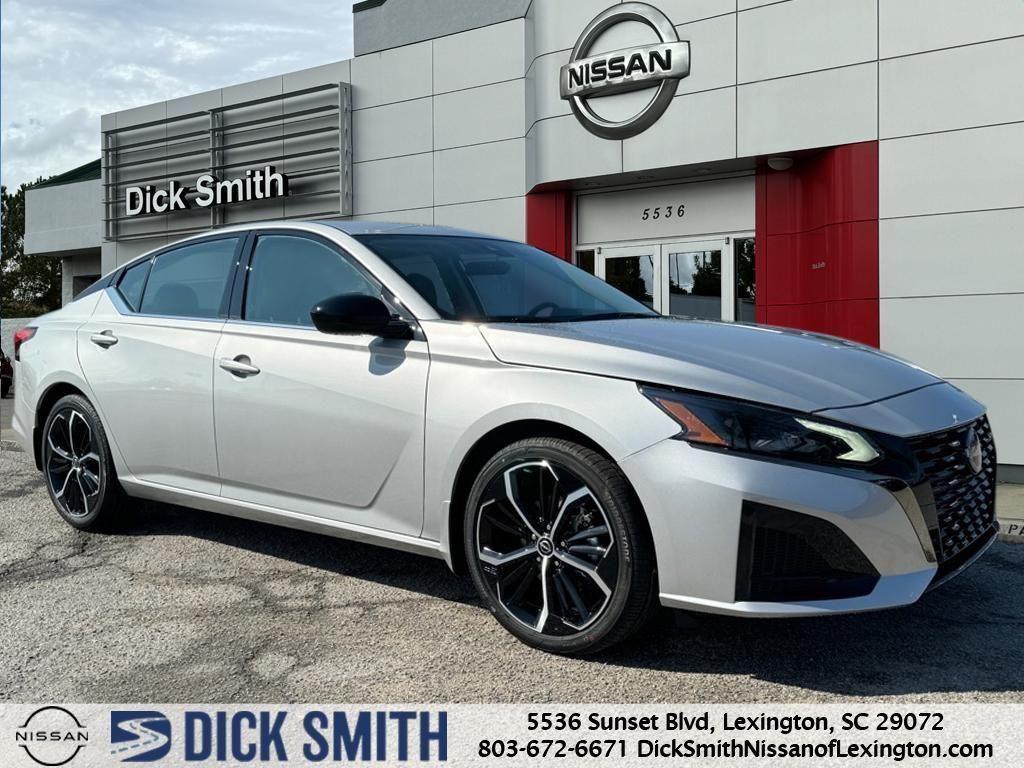 new 2025 Nissan Altima car, priced at $30,005