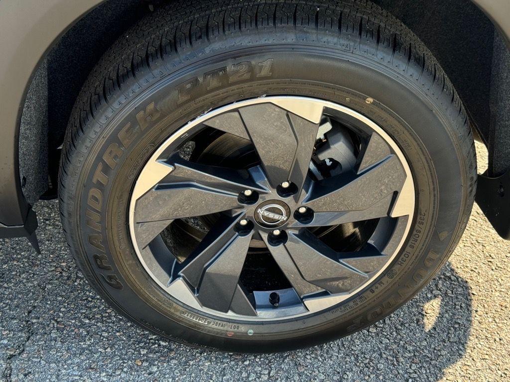 new 2025 Nissan Rogue car, priced at $34,430