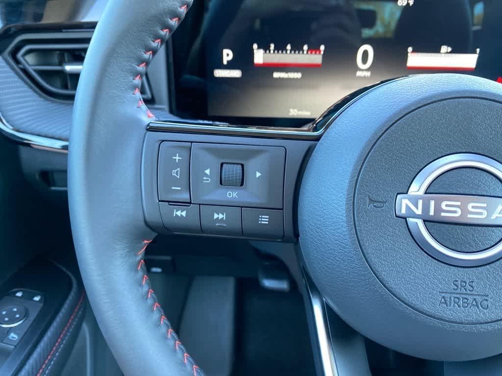 new 2025 Nissan Kicks car, priced at $29,360
