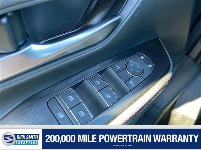 new 2025 Nissan Kicks car, priced at $29,360