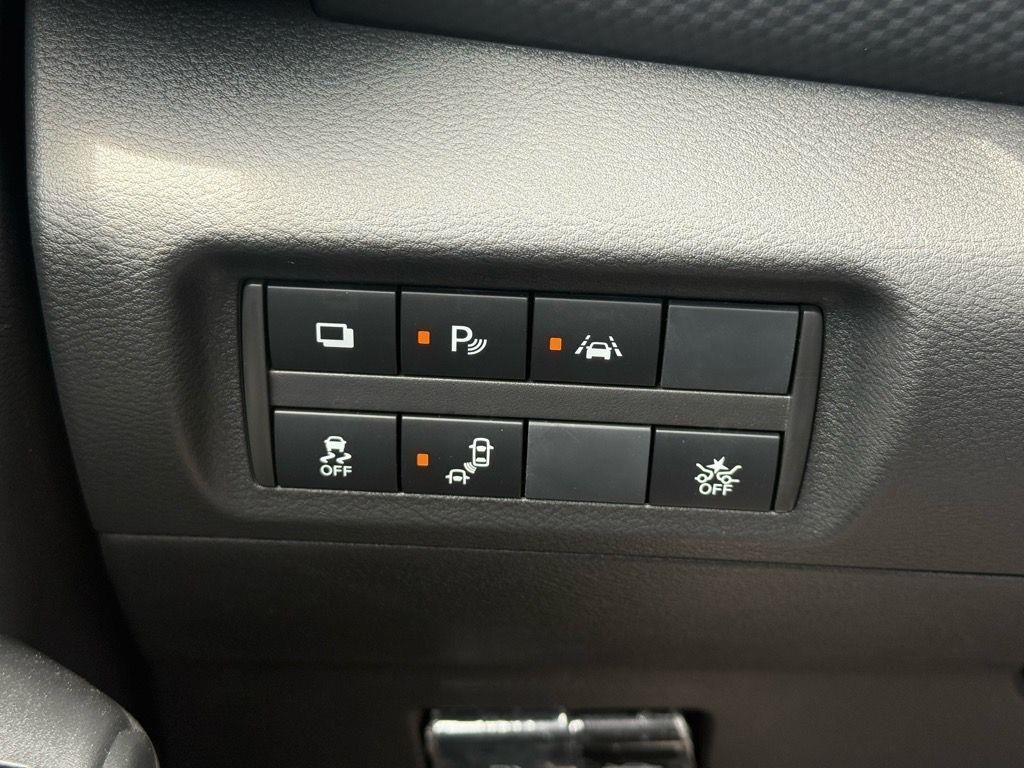 new 2025 Nissan Kicks Play car, priced at $22,910