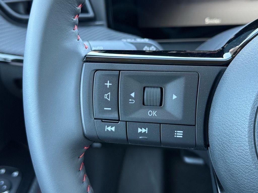 new 2025 Nissan Kicks car, priced at $27,260