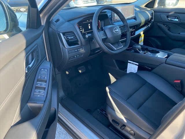 new 2025 Nissan Rogue car, priced at $39,675