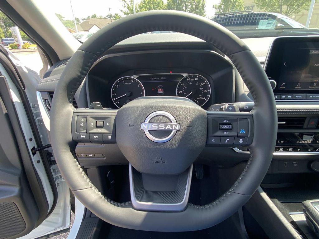 new 2025 Nissan Rogue car, priced at $33,835