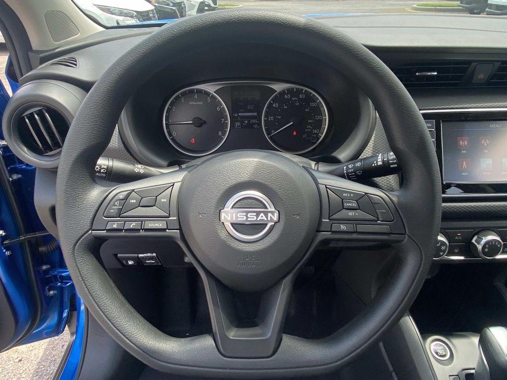 new 2025 Nissan Kicks Play car, priced at $23,825