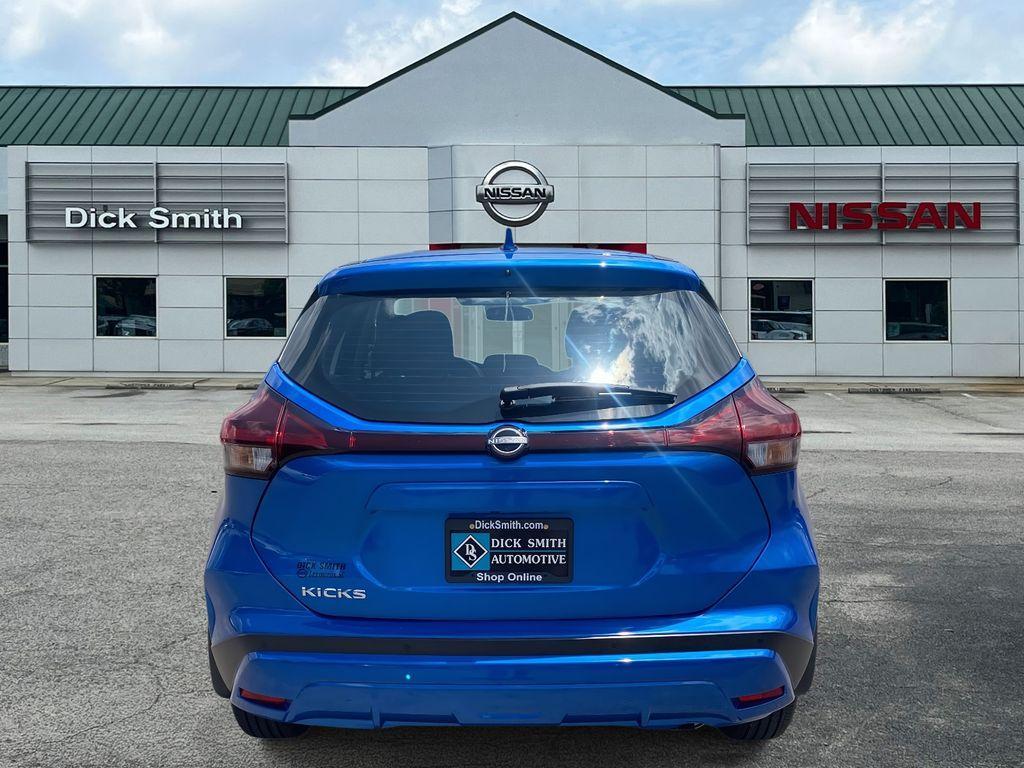 new 2025 Nissan Kicks Play car, priced at $23,825