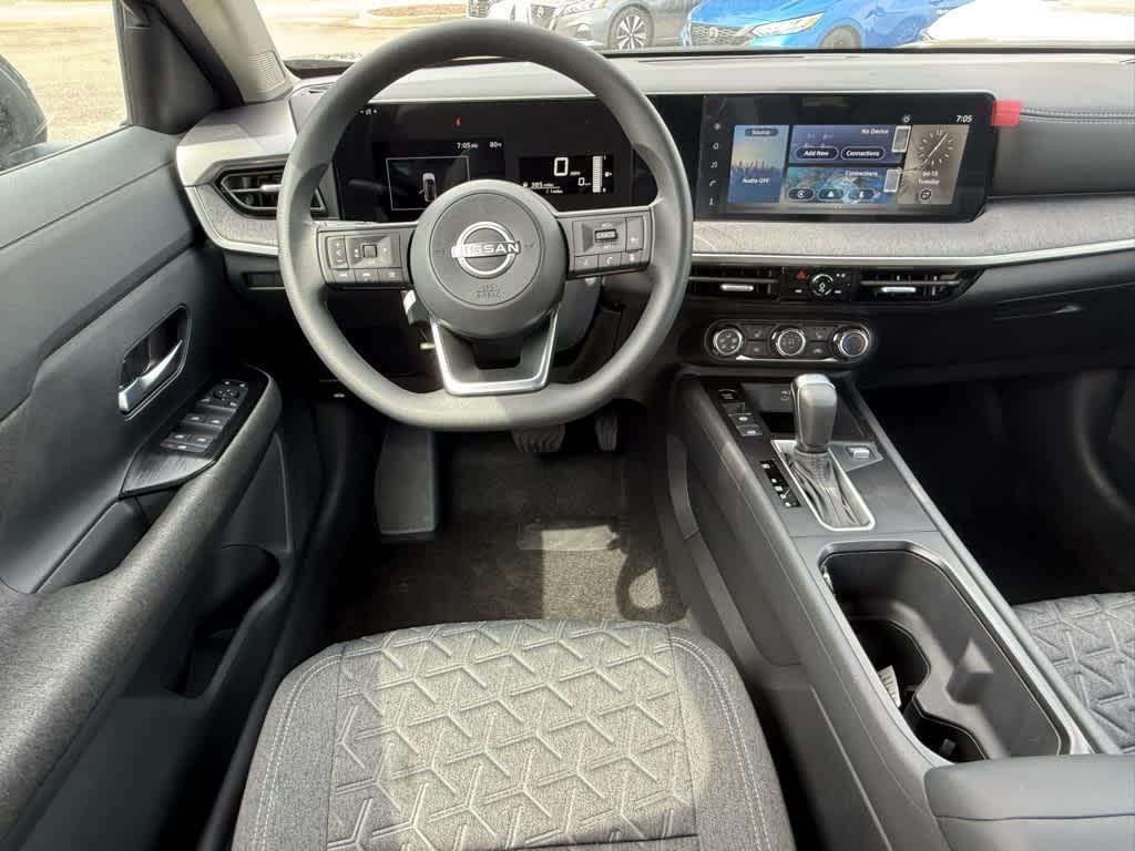 new 2025 Nissan Kicks car, priced at $27,095