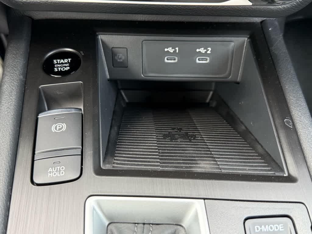 new 2025 Nissan Kicks car, priced at $27,095
