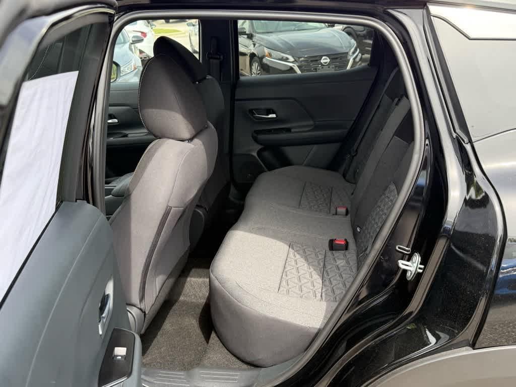 new 2025 Nissan Kicks car, priced at $27,095