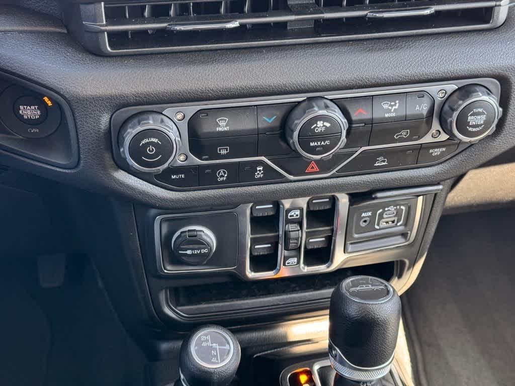 used 2024 Jeep Gladiator car, priced at $38,475