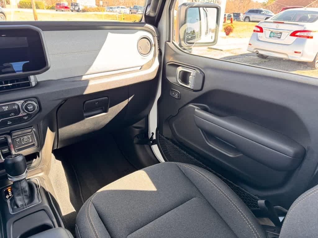 used 2024 Jeep Gladiator car, priced at $38,475