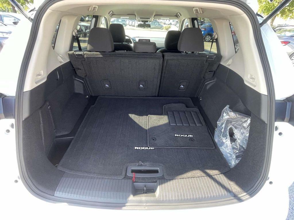 used 2025 Nissan Rogue car, priced at $27,890