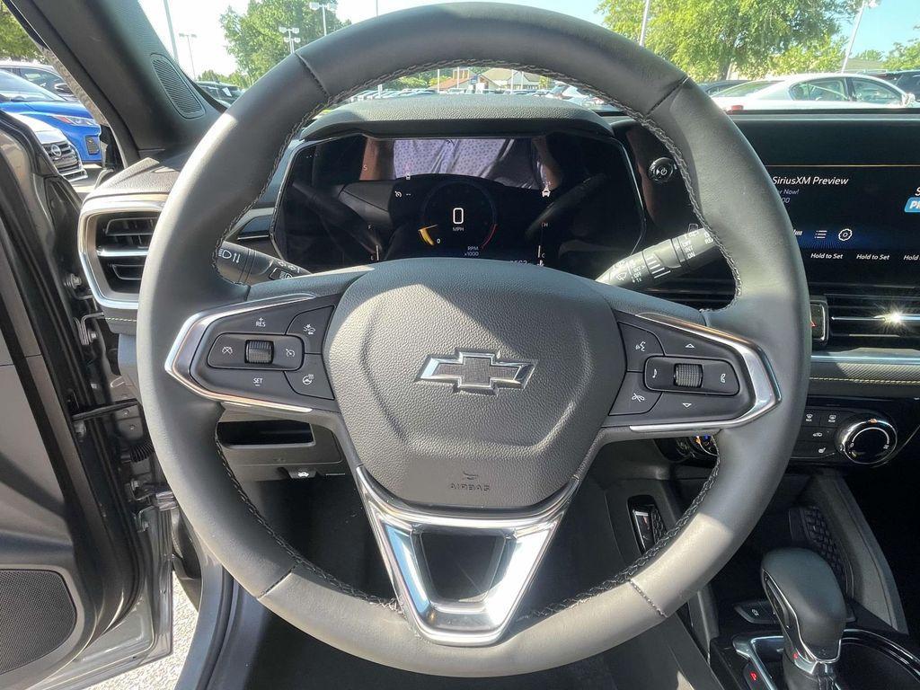 used 2024 Chevrolet TrailBlazer car, priced at $25,580