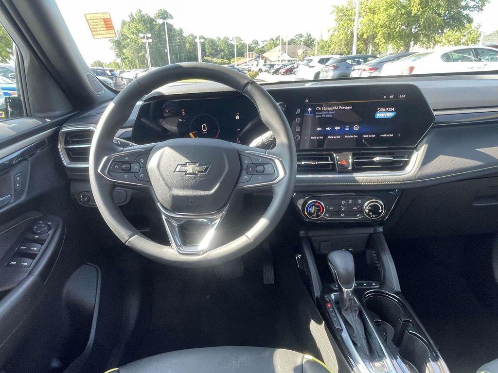 used 2024 Chevrolet TrailBlazer car, priced at $25,580