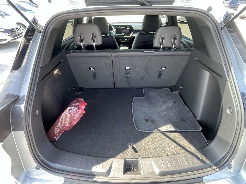 used 2024 Chevrolet TrailBlazer car, priced at $25,580