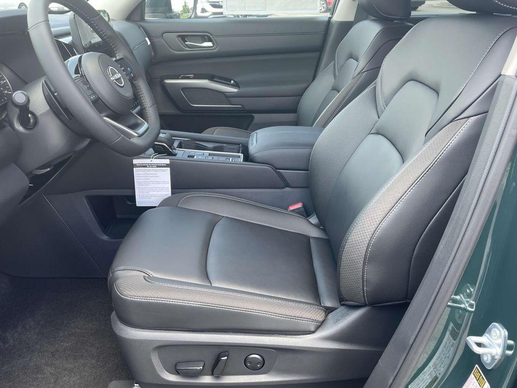 new 2025 Nissan Pathfinder car, priced at $44,475