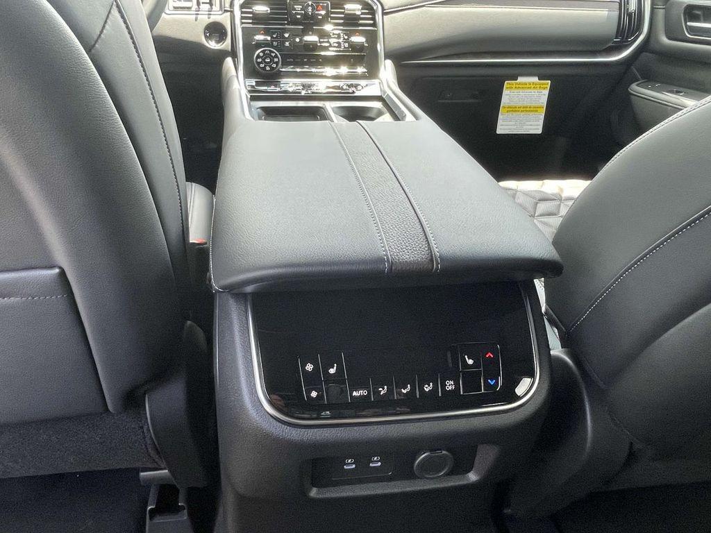 new 2025 Nissan Armada car, priced at $87,610