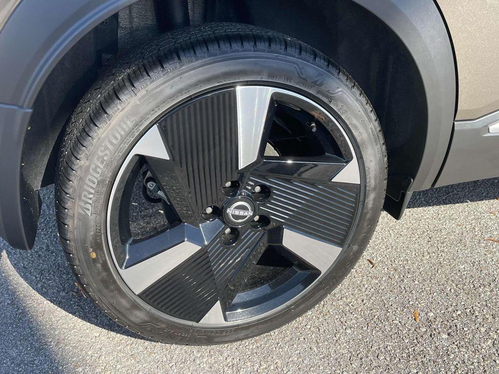 new 2026 Nissan Kicks car, priced at $29,655