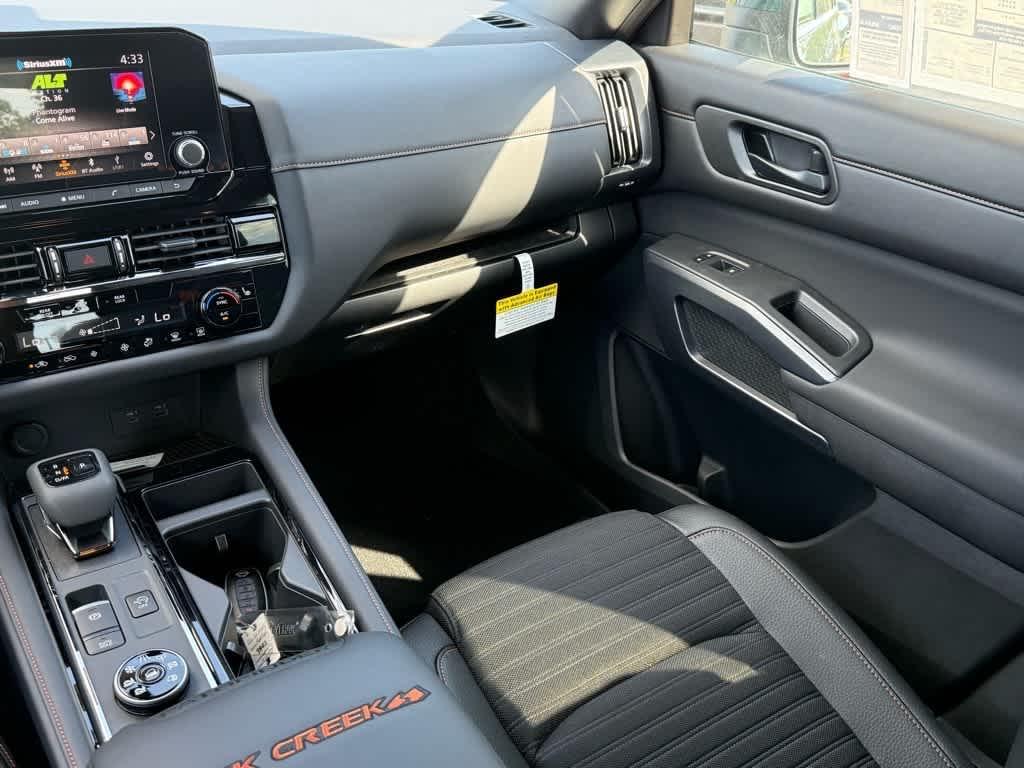 new 2025 Nissan Pathfinder car, priced at $47,175