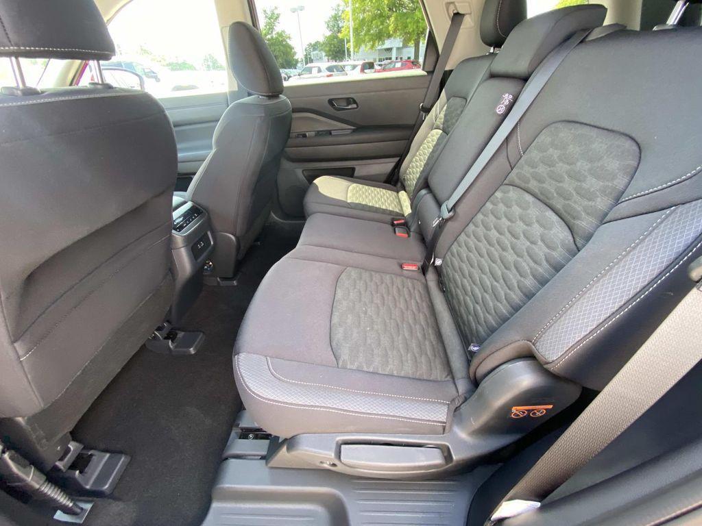 used 2024 Nissan Pathfinder car, priced at $36,490