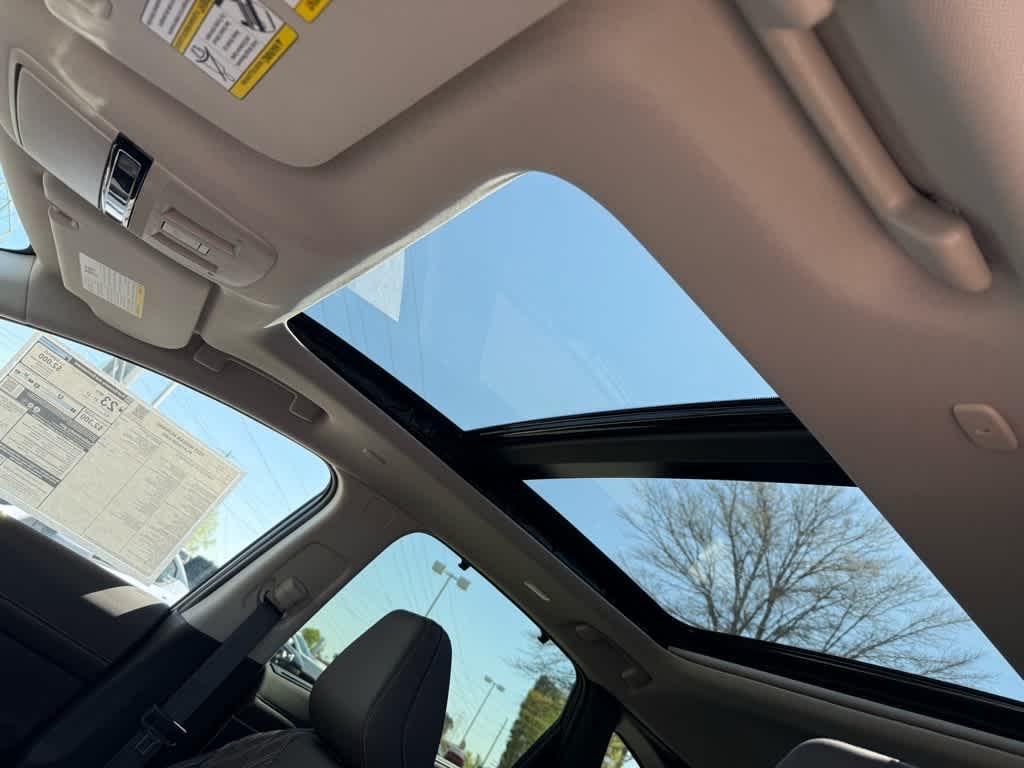 new 2025 Nissan Murano car, priced at $52,300