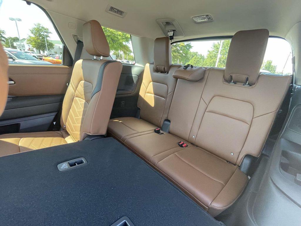 new 2025 Nissan Pathfinder car, priced at $51,500