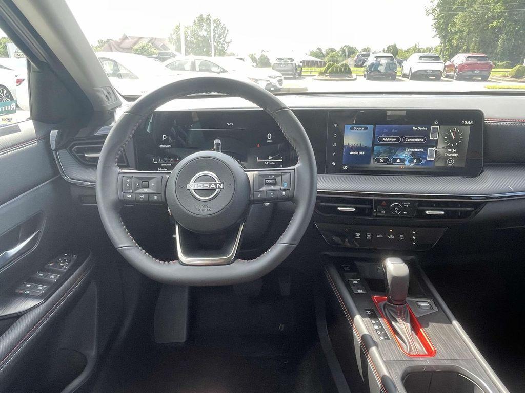 new 2025 Nissan Kicks car, priced at $28,009