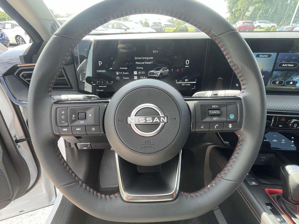 new 2025 Nissan Kicks car, priced at $28,009