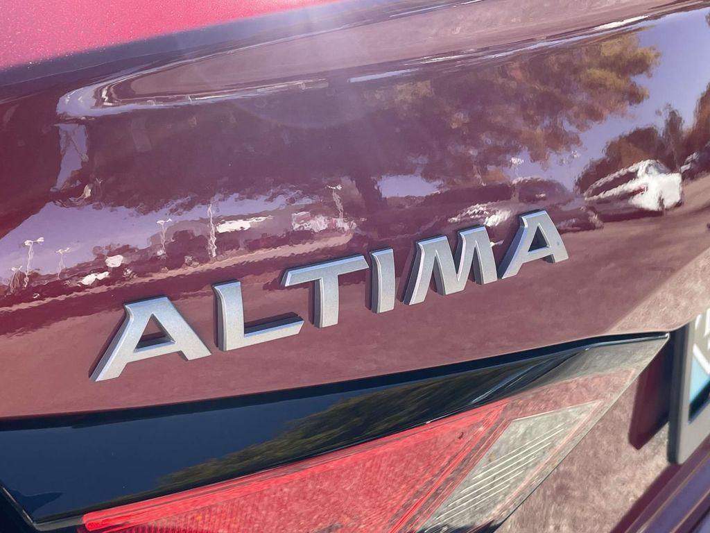 new 2025 Nissan Altima car, priced at $32,094