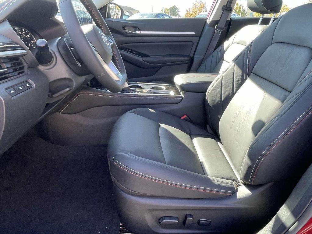 new 2025 Nissan Altima car, priced at $32,094