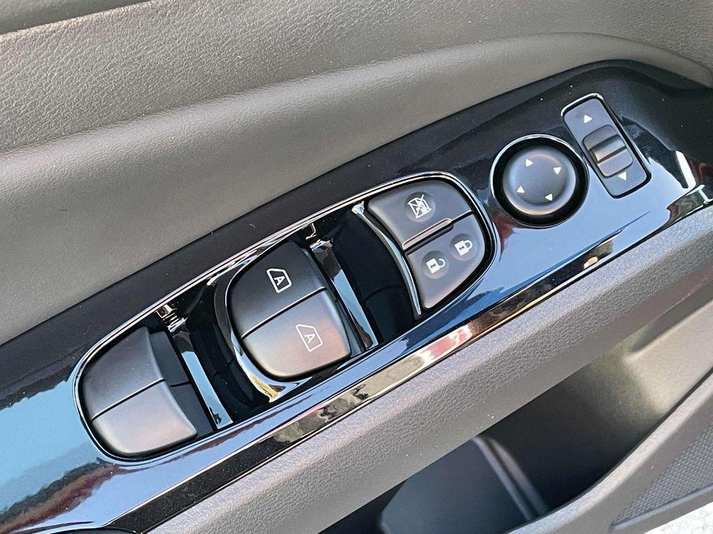 new 2025 Nissan Altima car, priced at $32,094