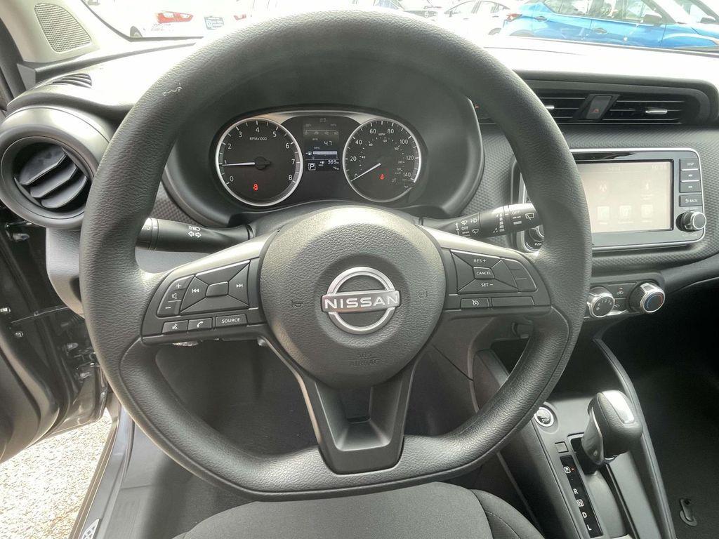 new 2025 Nissan Kicks Play car, priced at $22,898