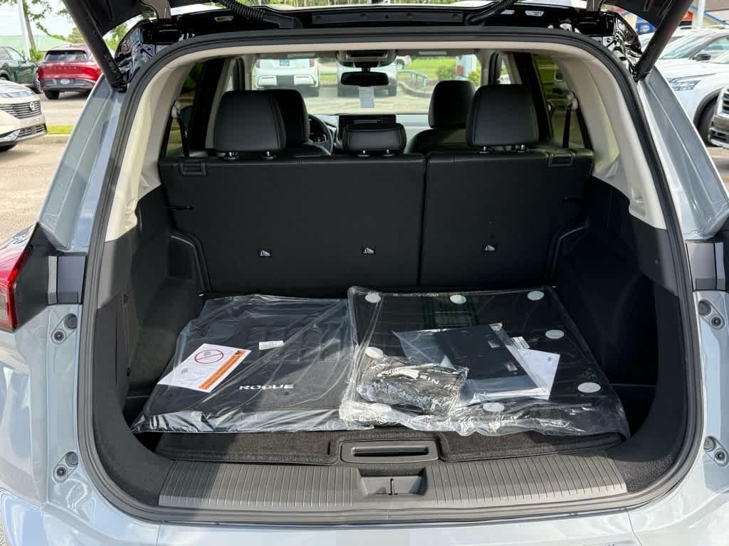new 2025 Nissan Rogue car, priced at $38,778
