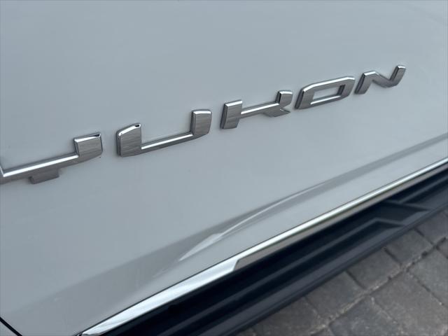 used 2023 GMC Yukon XL car, priced at $54,900
