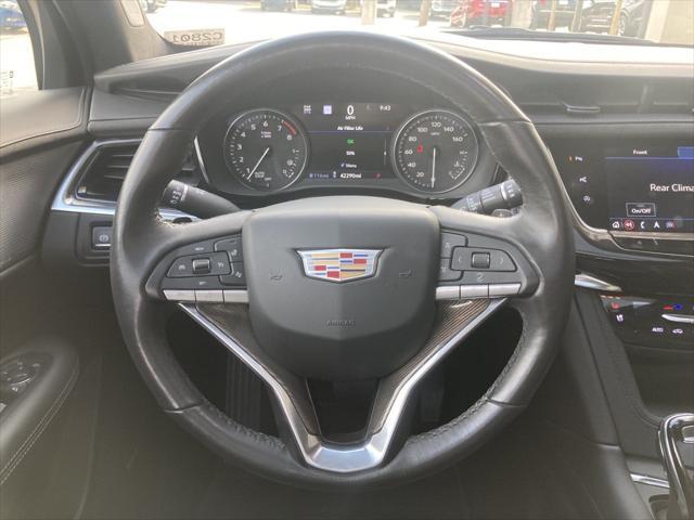 used 2020 Cadillac XT6 car, priced at $32,674