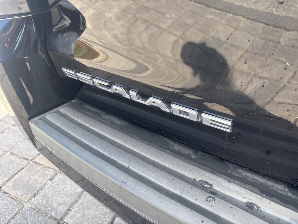 used 2019 Cadillac Escalade car, priced at $30,574