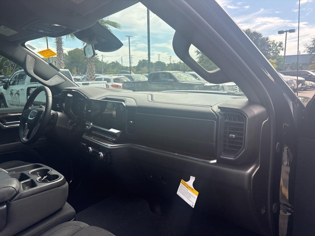 used 2024 GMC Sierra 1500 car, priced at $52,302