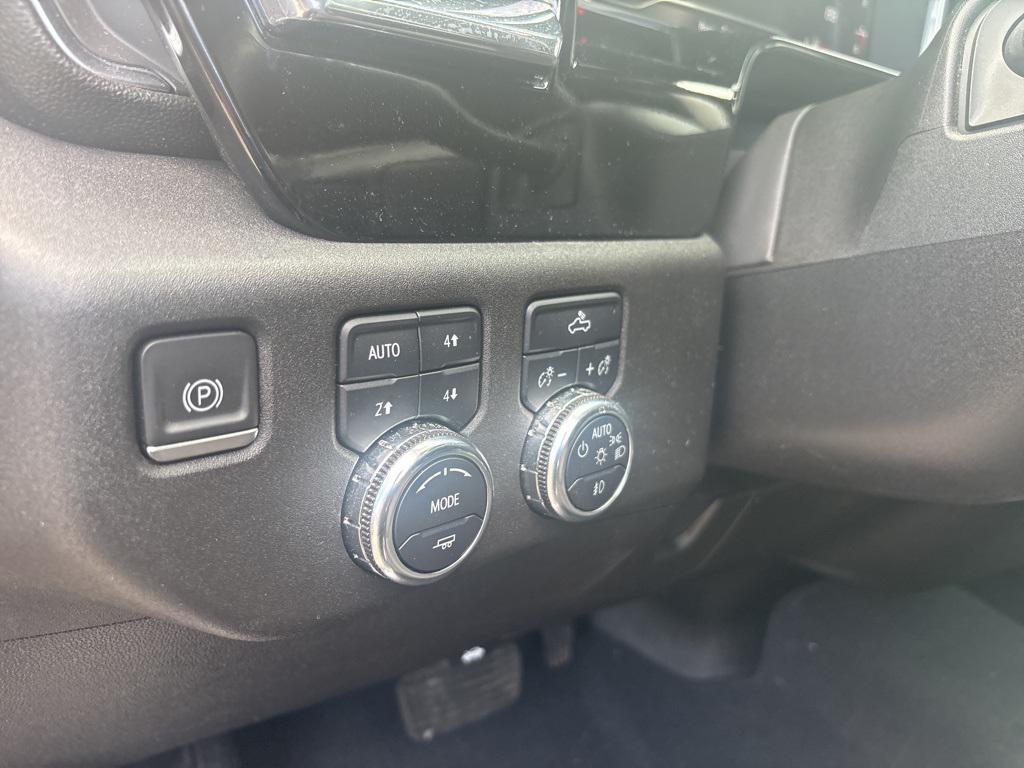 used 2024 GMC Sierra 1500 car, priced at $52,302