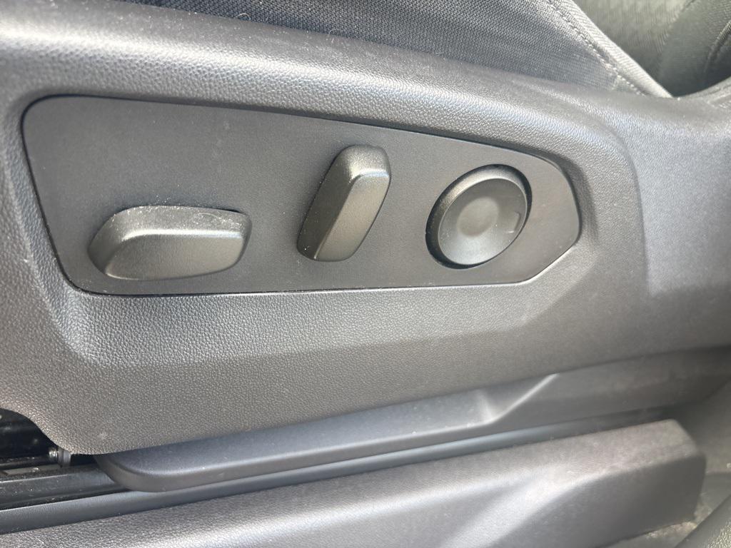 used 2024 GMC Sierra 1500 car, priced at $52,302