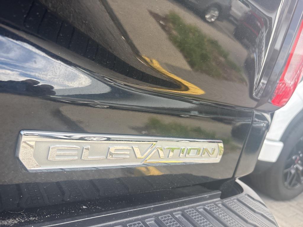 used 2024 GMC Sierra 1500 car, priced at $52,302