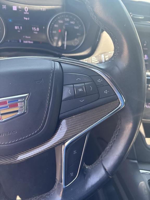 used 2020 Cadillac XT5 car, priced at $29,900