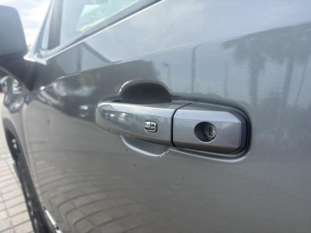 used 2023 GMC Sierra 1500 car, priced at $54,800