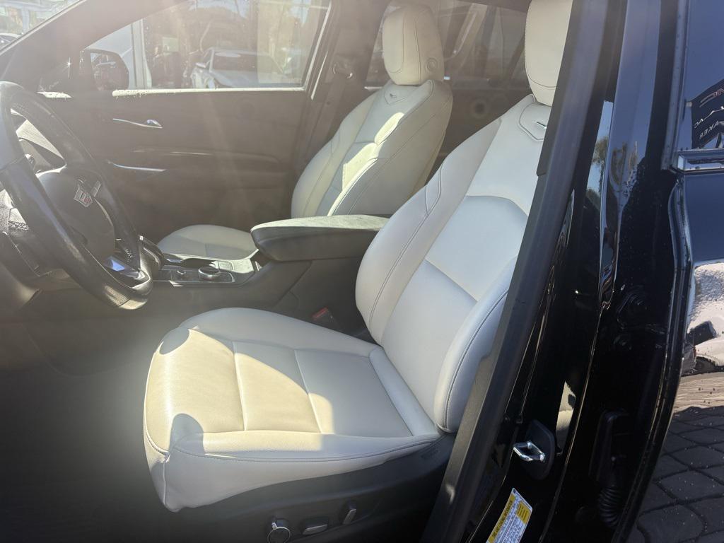 used 2020 Cadillac XT4 car, priced at $19,932
