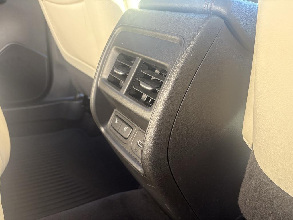 used 2020 Cadillac XT4 car, priced at $19,932