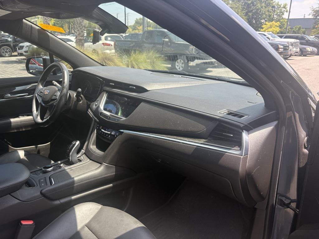 used 2021 Cadillac XT5 car, priced at $32,475